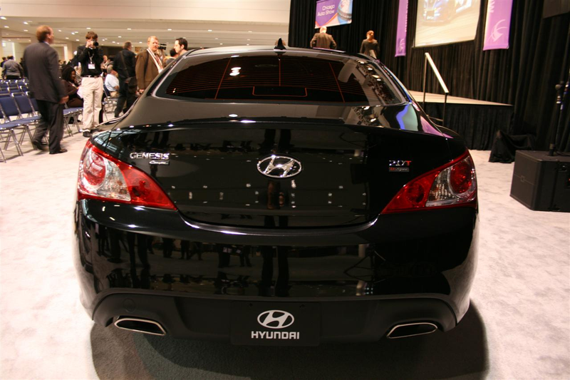 Illustration for article titled Hyundai Genesis Coupe R-Spec: Live!